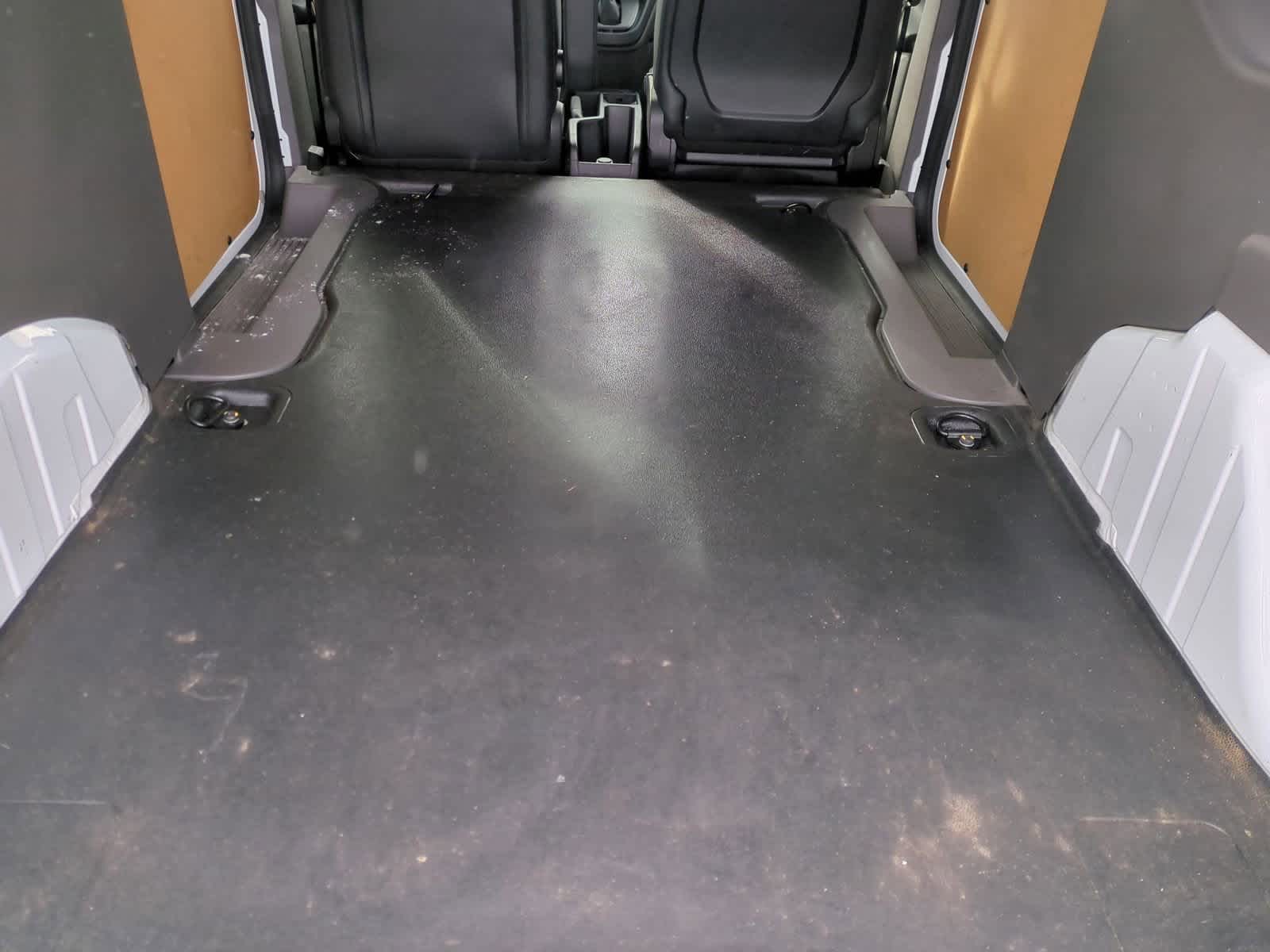 Thumbnail: 2019 Ford Transit Series - 31