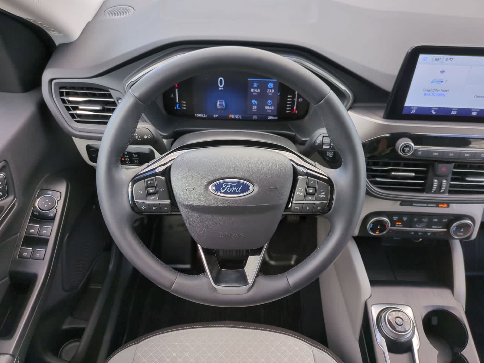 Thumbnail: 2023 Ford Escape - 22