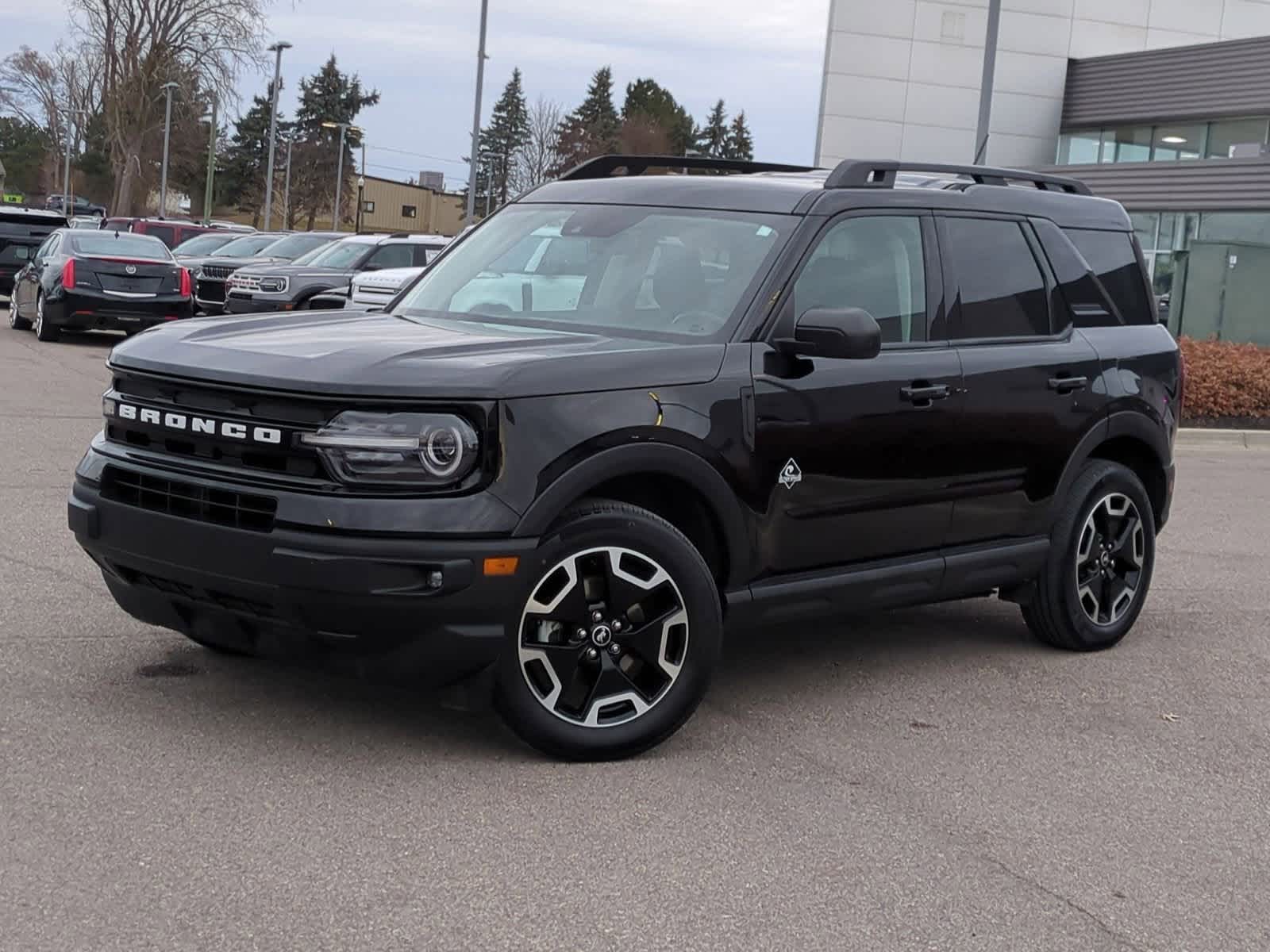 Thumbnail: 2023 Ford Bronco Sport - 1