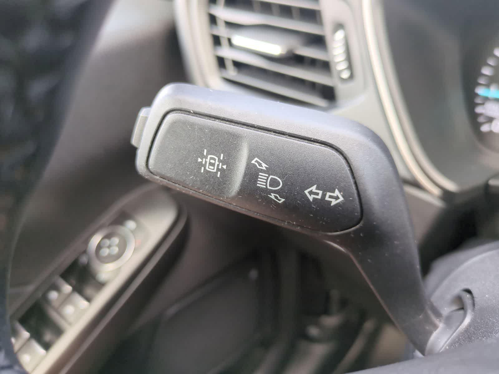 Thumbnail: 2022 Ford Escape - 26