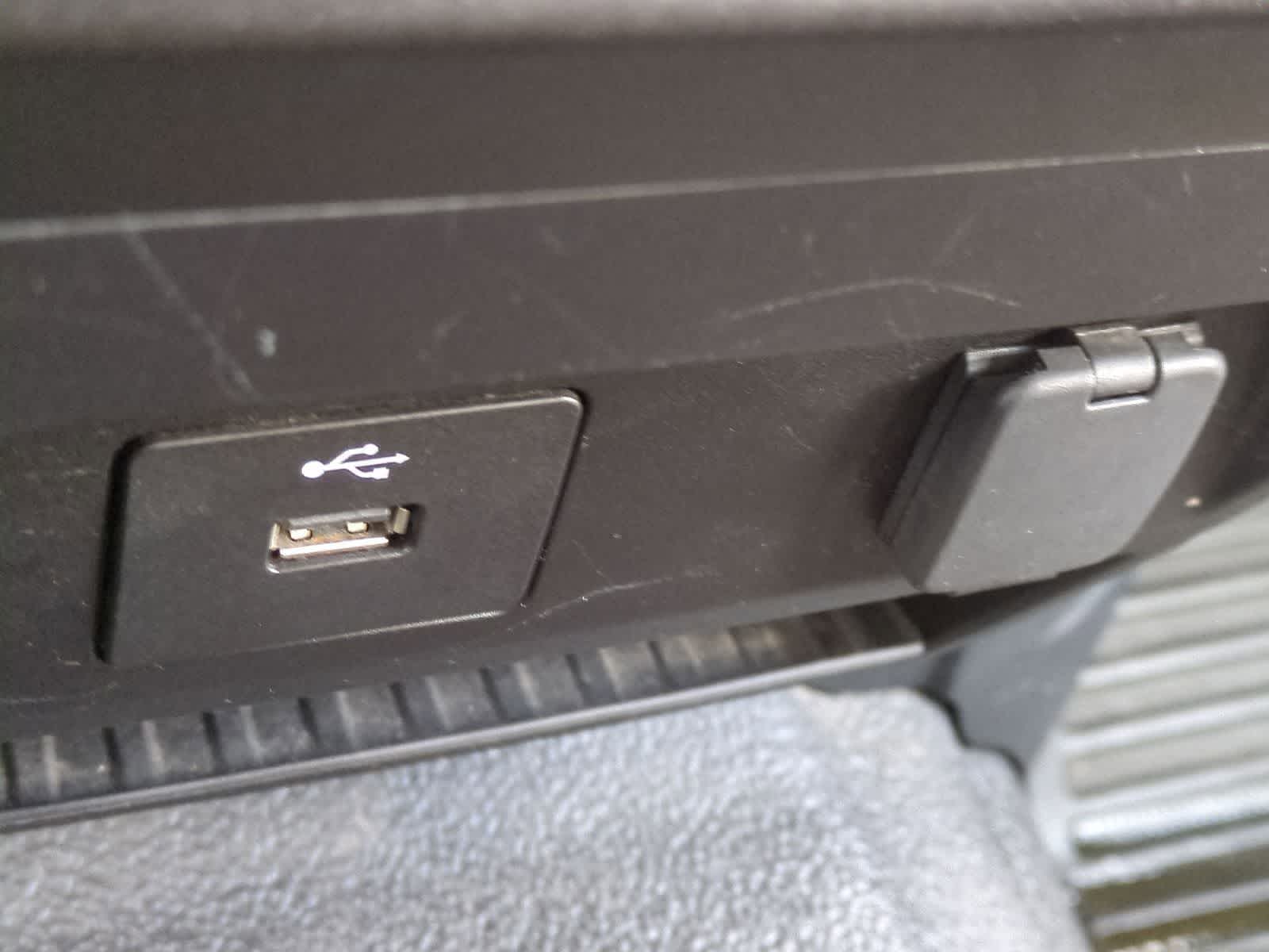 Thumbnail: 2022 Ford Econoline - 31