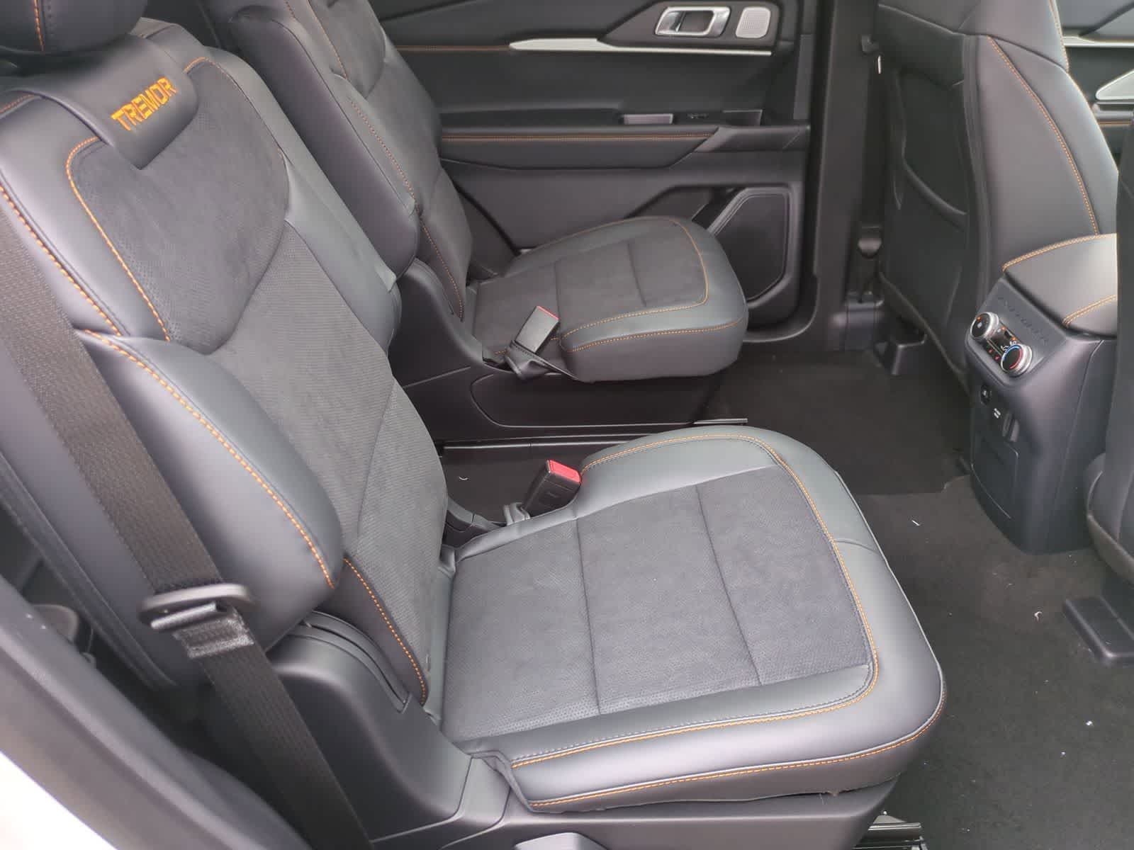 Thumbnail: 2026 Ford Explorer - 21