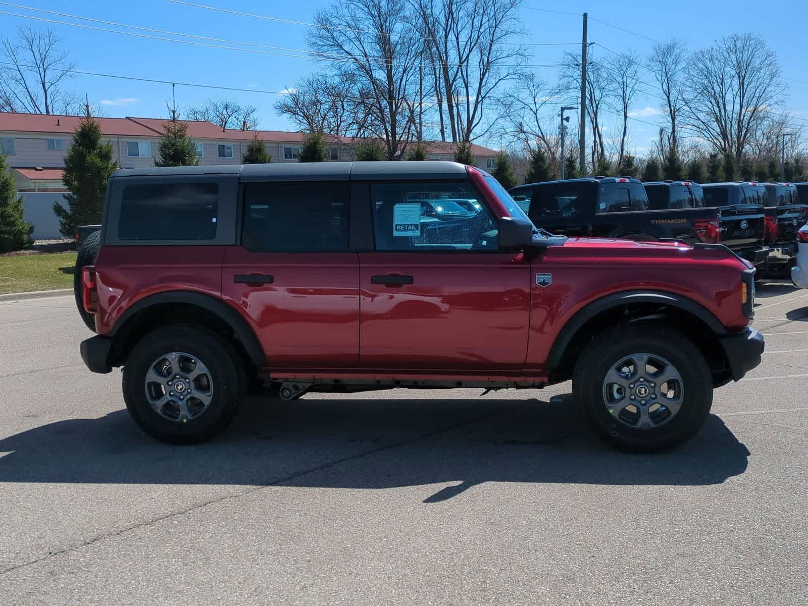 Thumbnail: 2025 Ford Bronco - 9