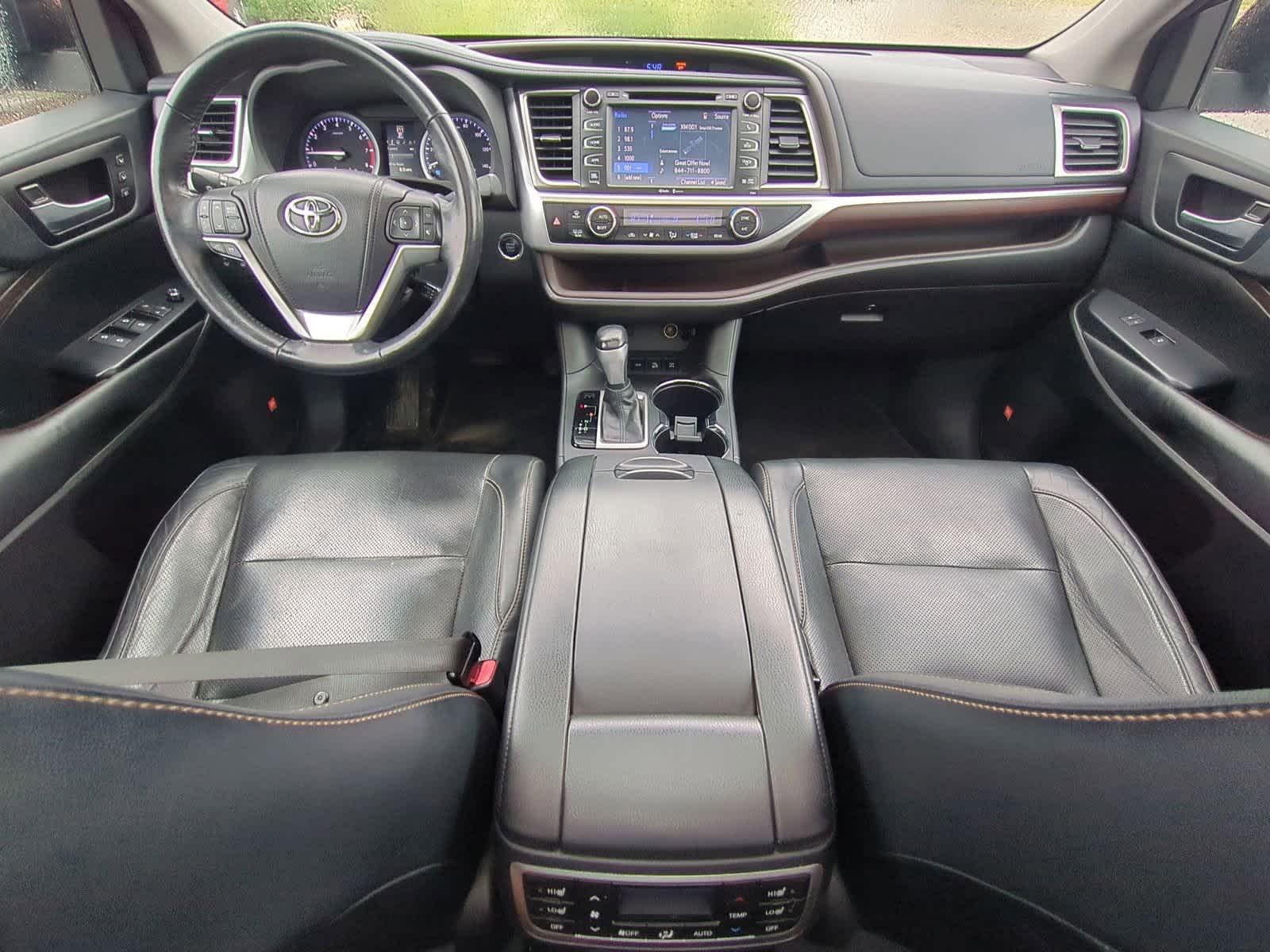 Thumbnail: 2015 Toyota Highlander - 15