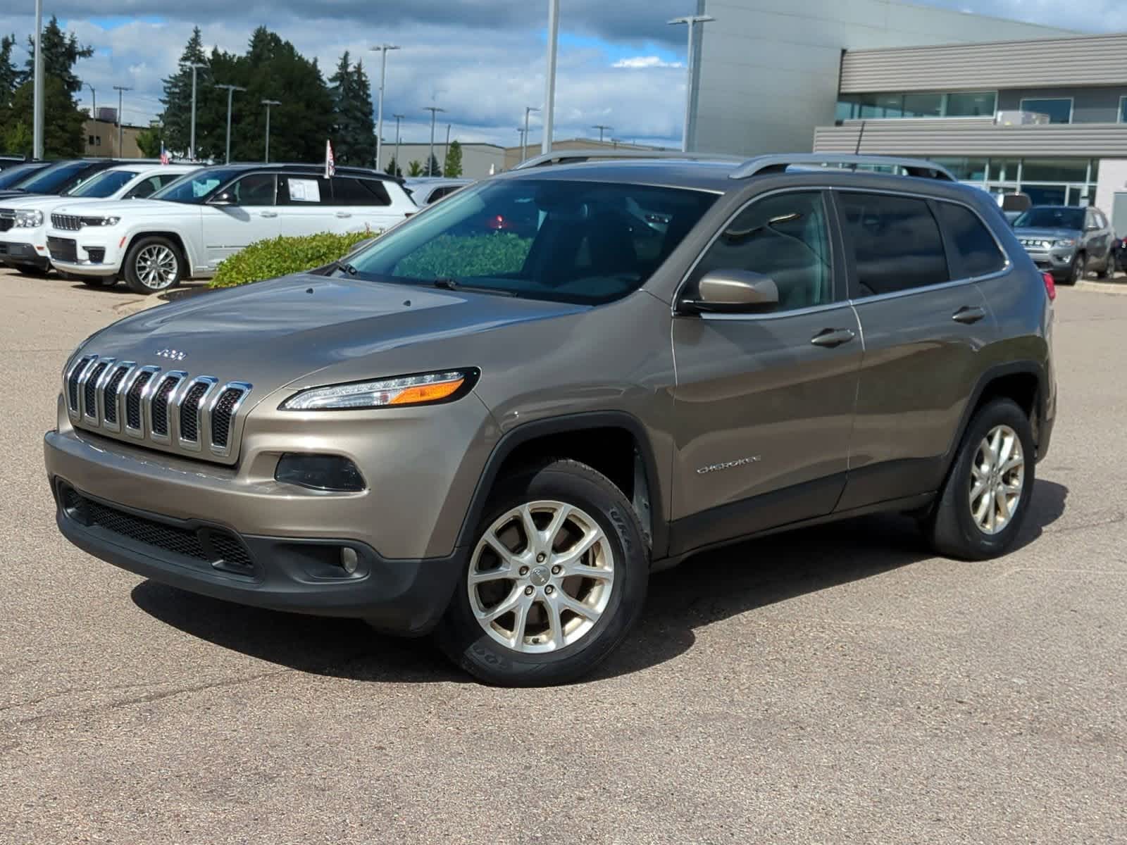 2017 Jeep Cherokee Latitude -
                  Waterford, MI