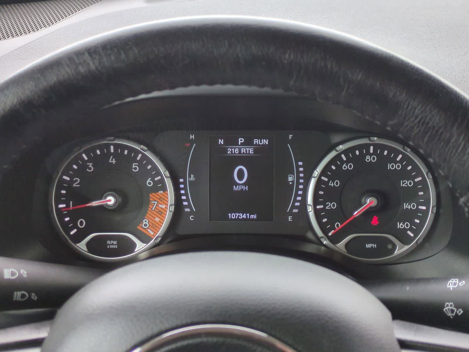 Thumbnail: 2020 Jeep Renegade - 32