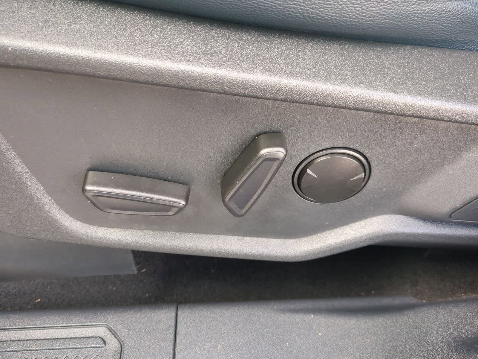 Thumbnail: 2022 Ford Bronco - 17