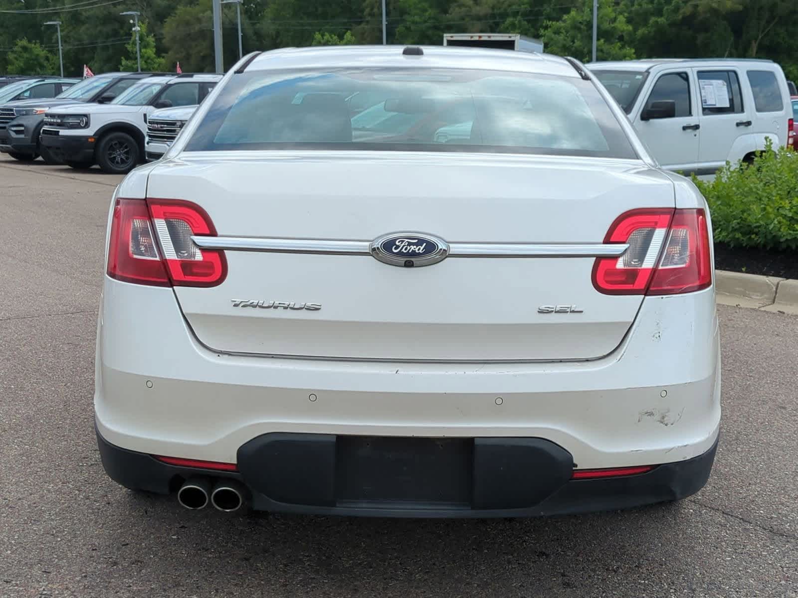 Thumbnail: 2012 Ford Taurus - 7