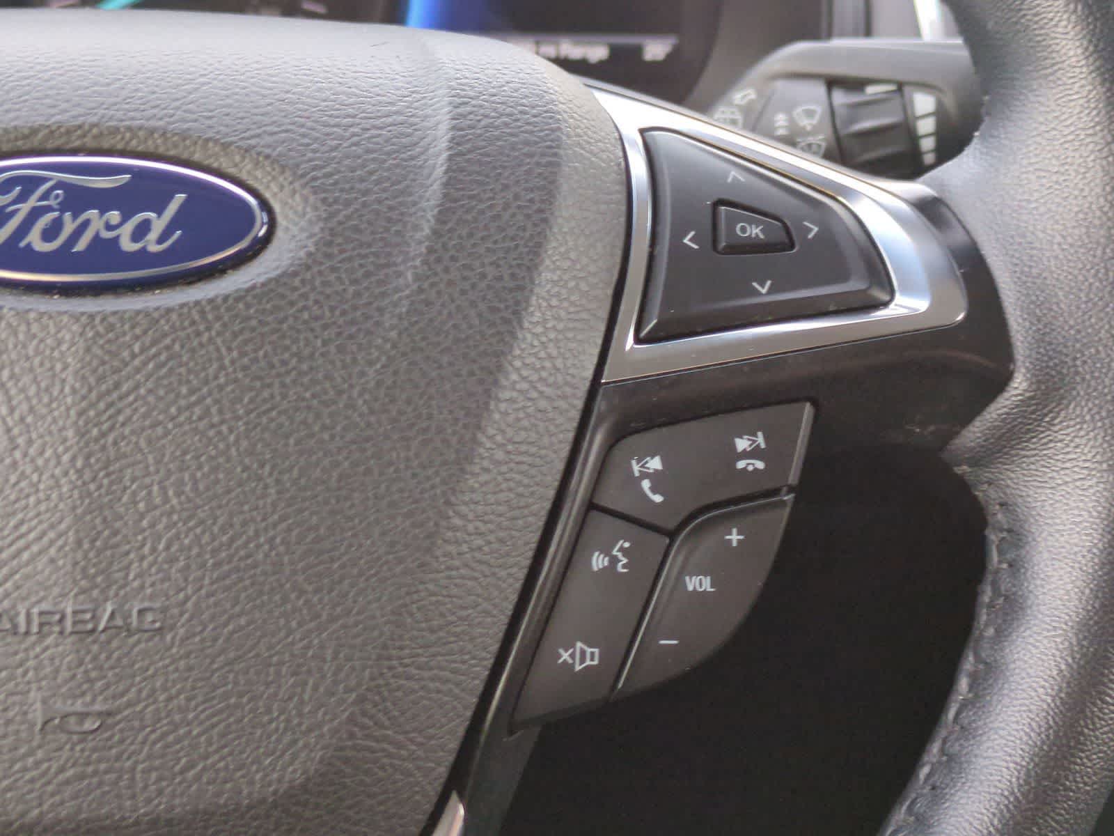 Thumbnail: 2024 Ford Edge - 24