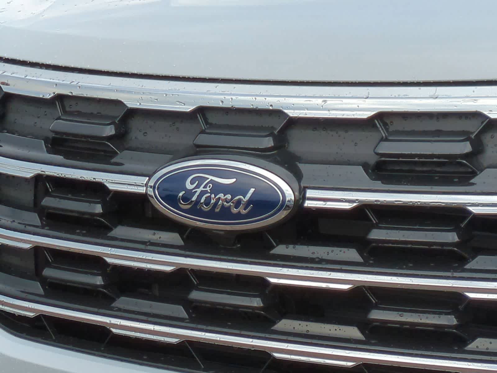 Thumbnail: 2026 Ford Explorer - 12