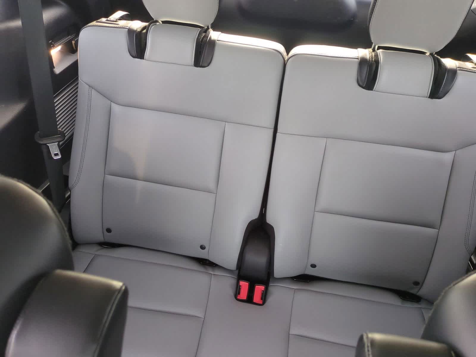 Thumbnail: 2021 Ford Explorer - 22