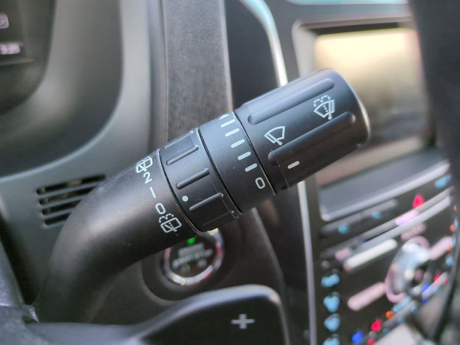 Thumbnail: 2016 Ford Explorer - 25