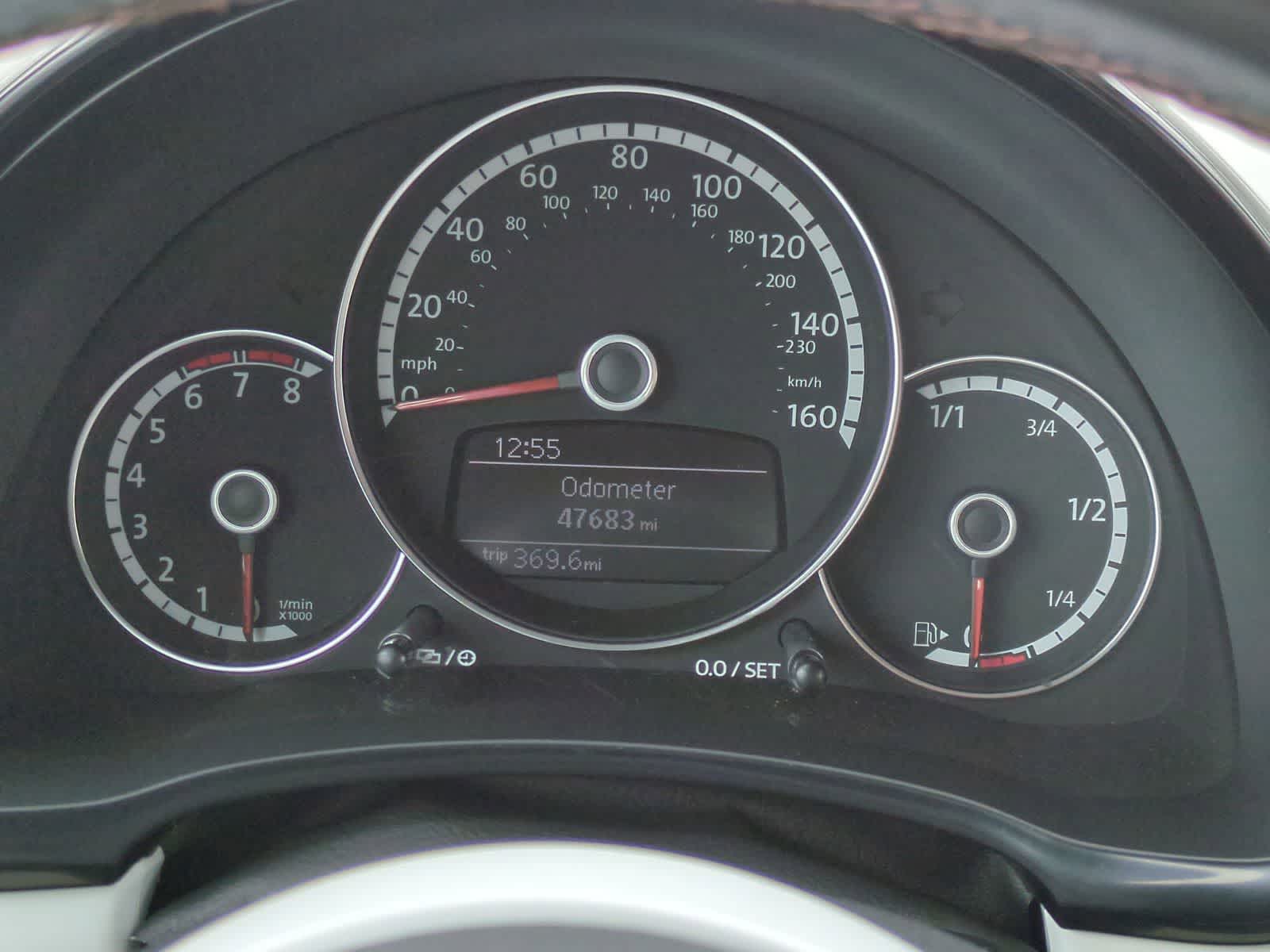Thumbnail: 2016 Volkswagen Beetle - 31