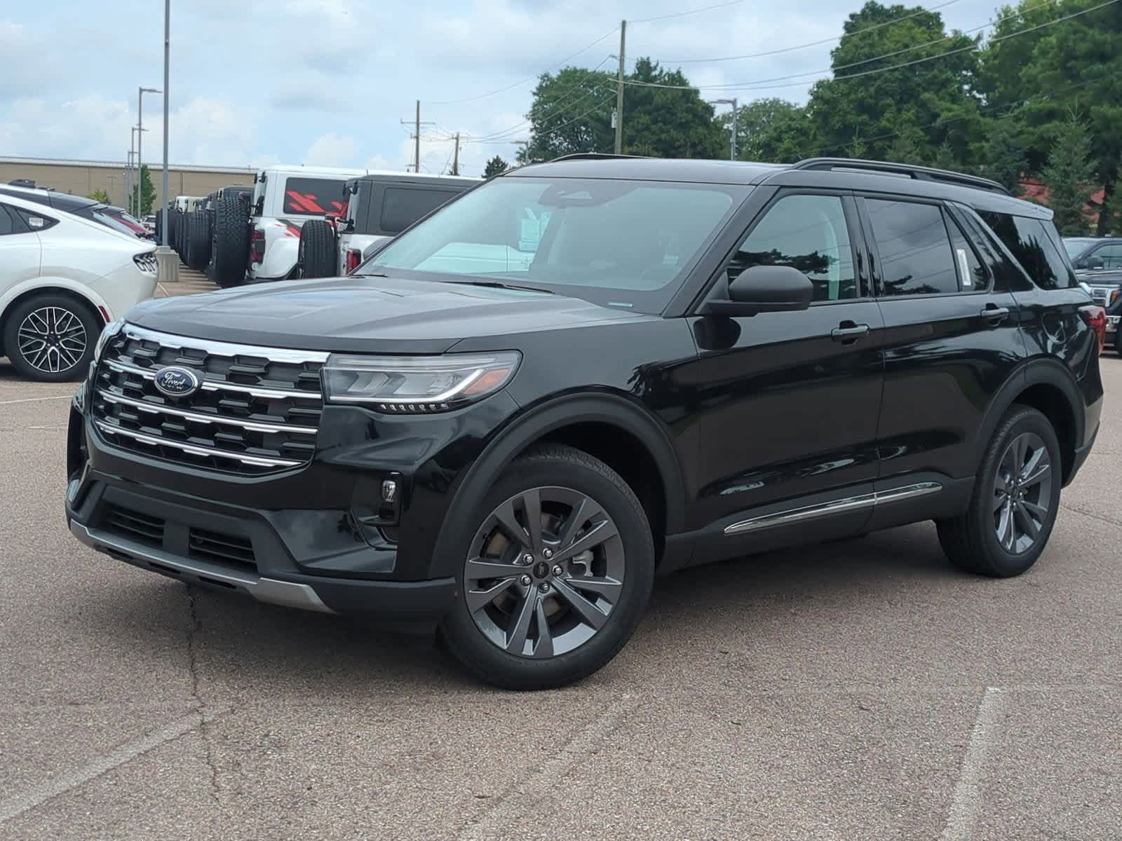 Thumbnail: 2025 Ford Explorer - 1