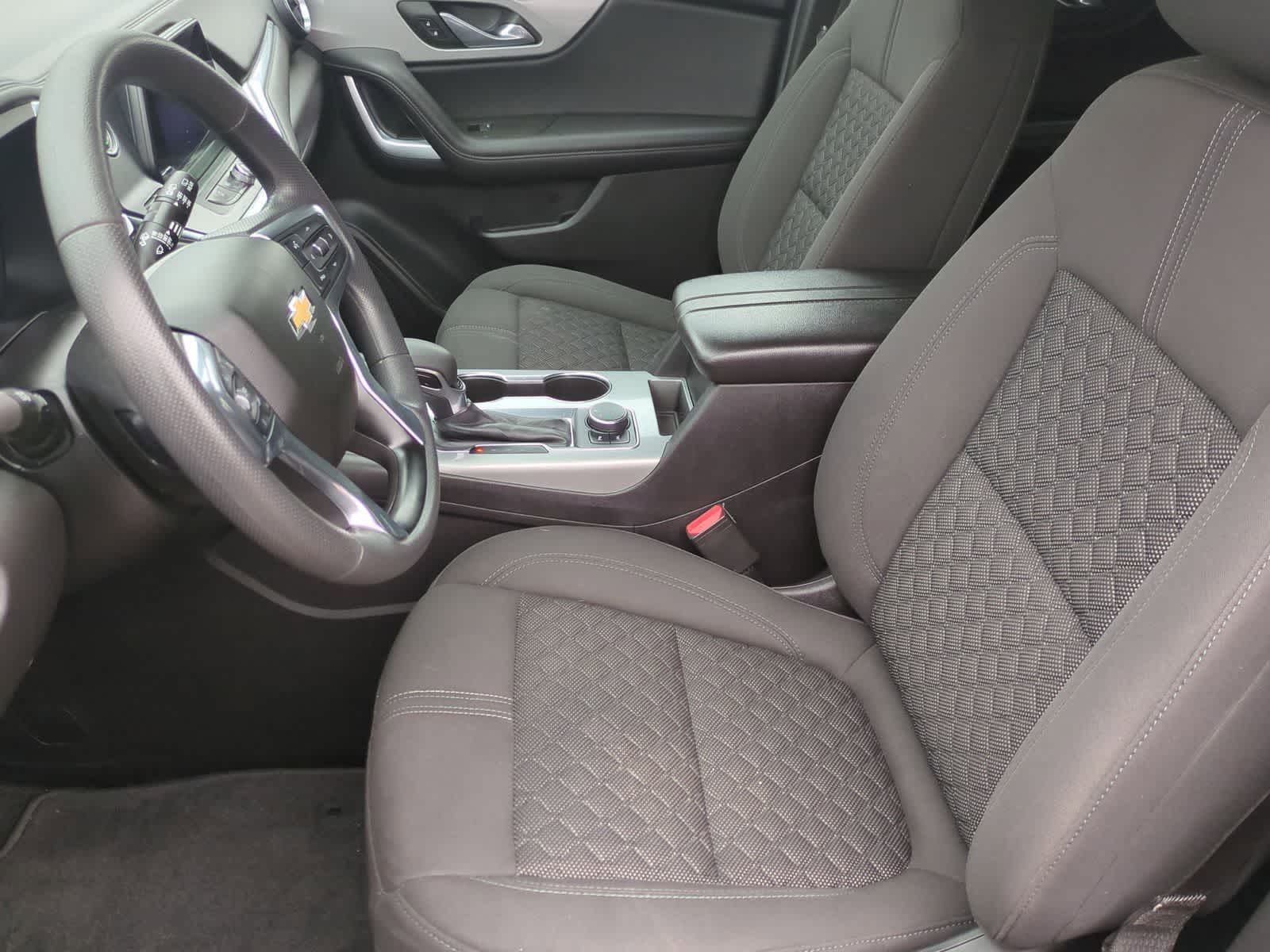 Thumbnail: 2021 Chevrolet Blazer - 16