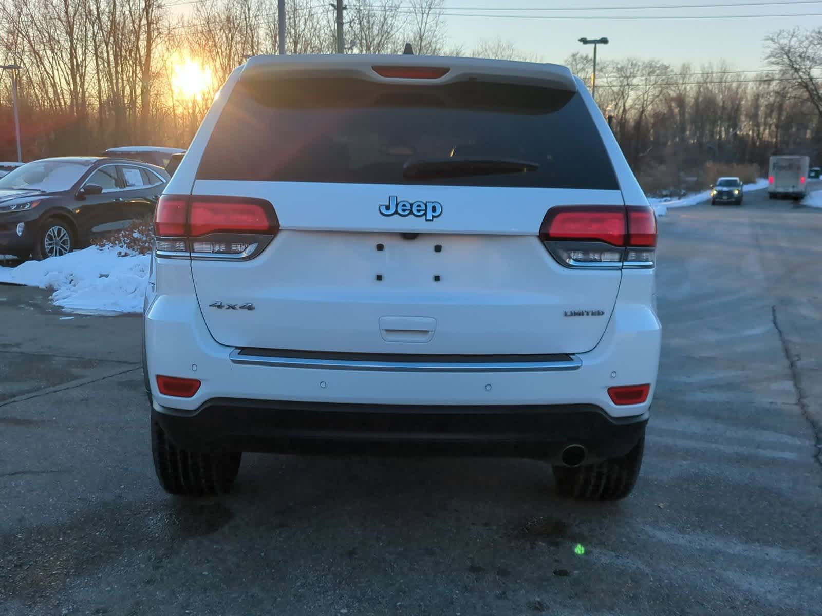 Thumbnail: 2020 Jeep Grand Cherokee - 7