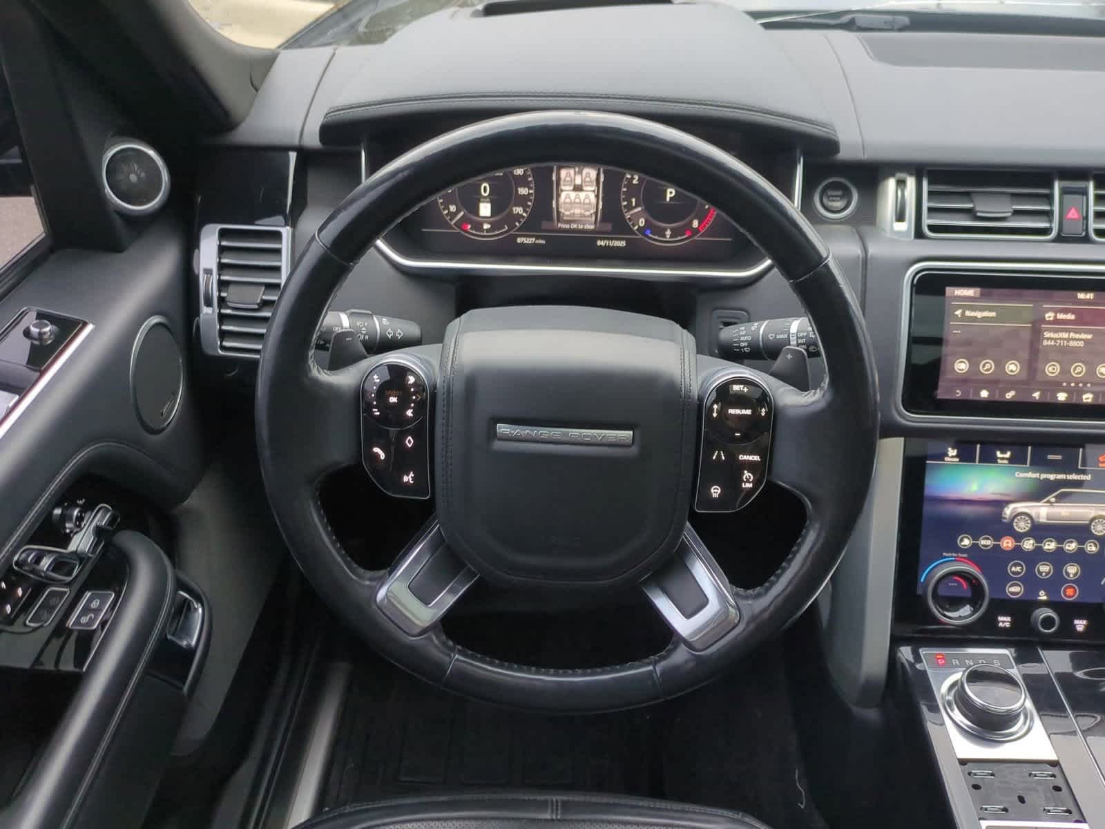 Thumbnail: 2018 Land Rover Range Rover - 24