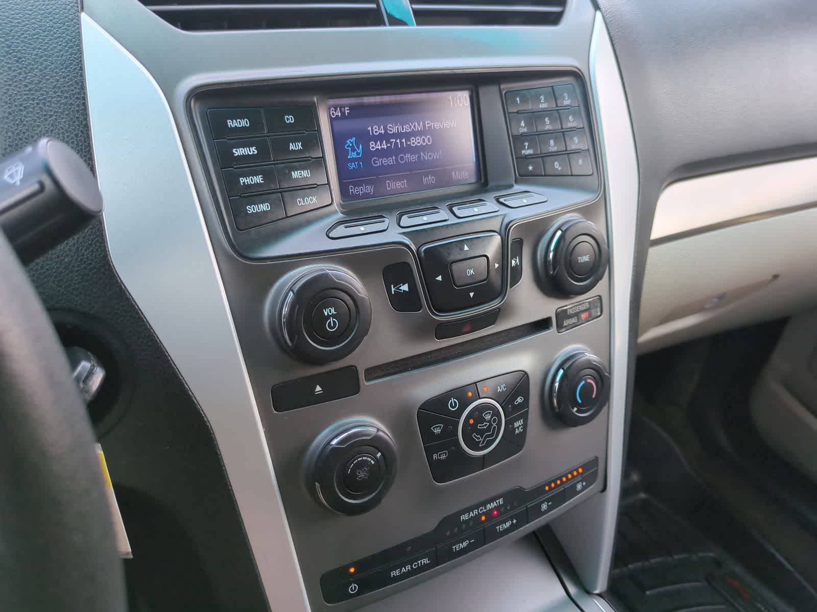 Thumbnail: 2015 Ford Explorer - 27