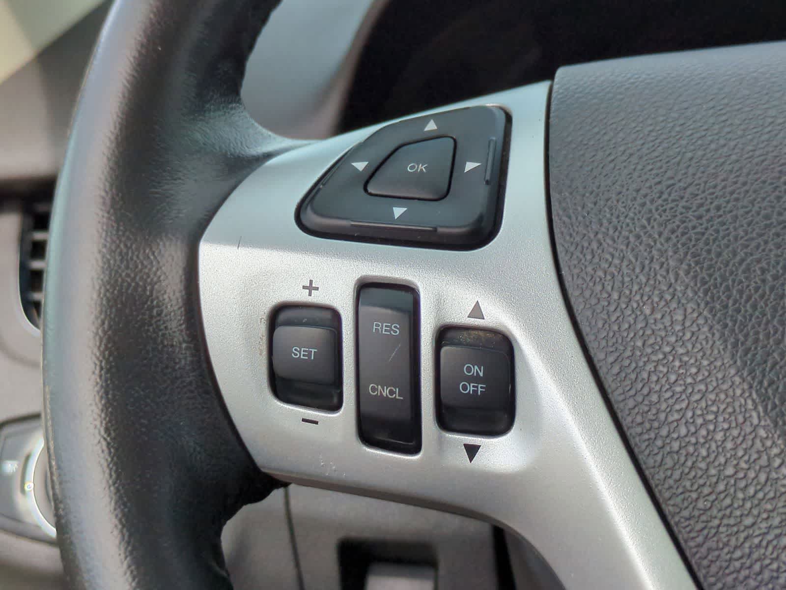 Thumbnail: 2012 Ford Edge - 24