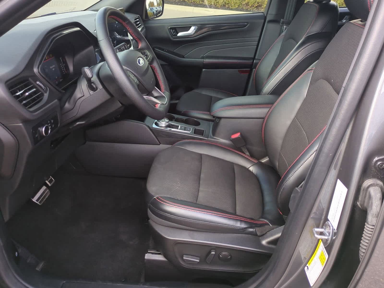 Thumbnail: 2024 Ford Escape - 16