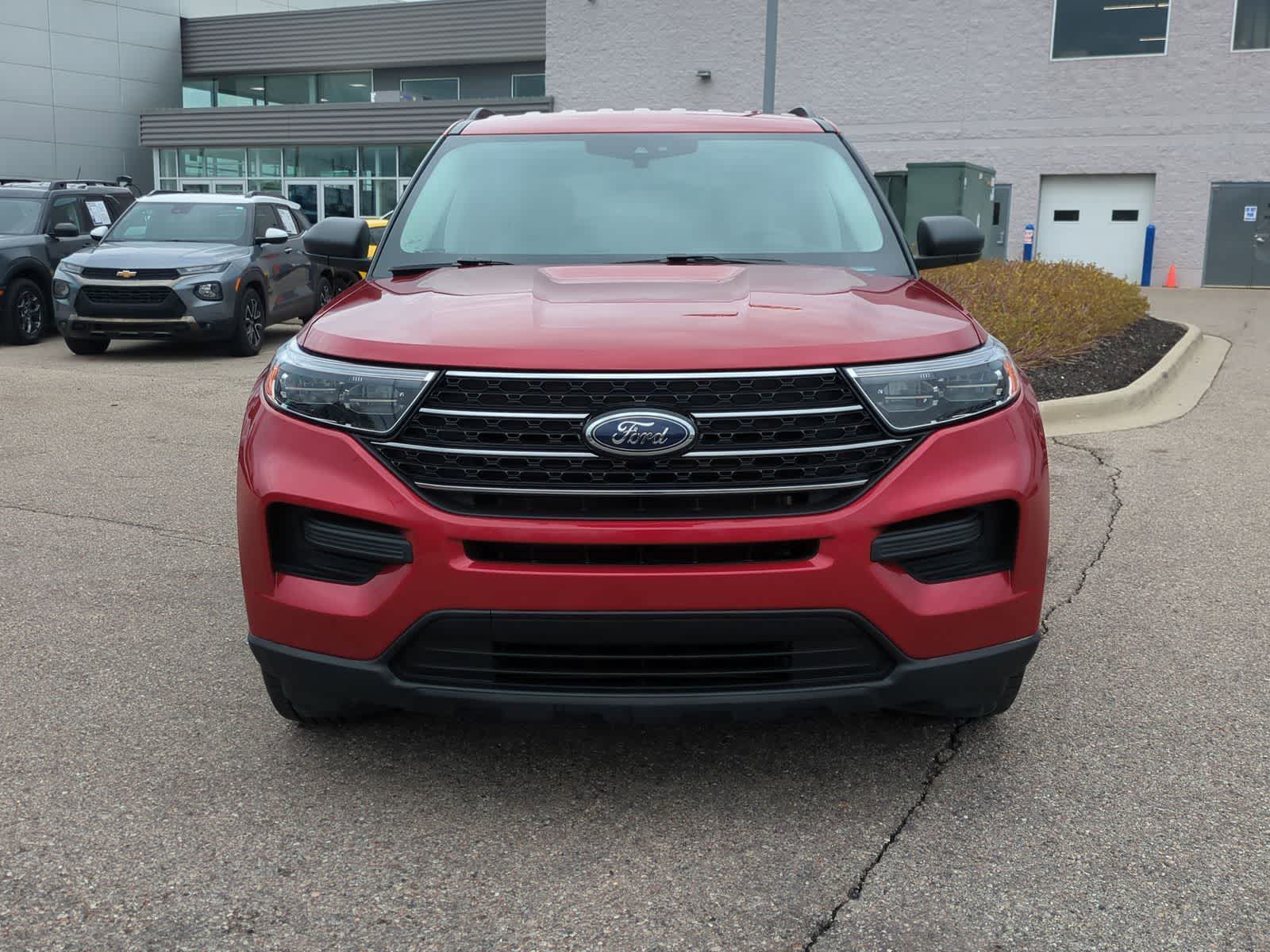 Thumbnail: 2023 Ford Explorer - 3