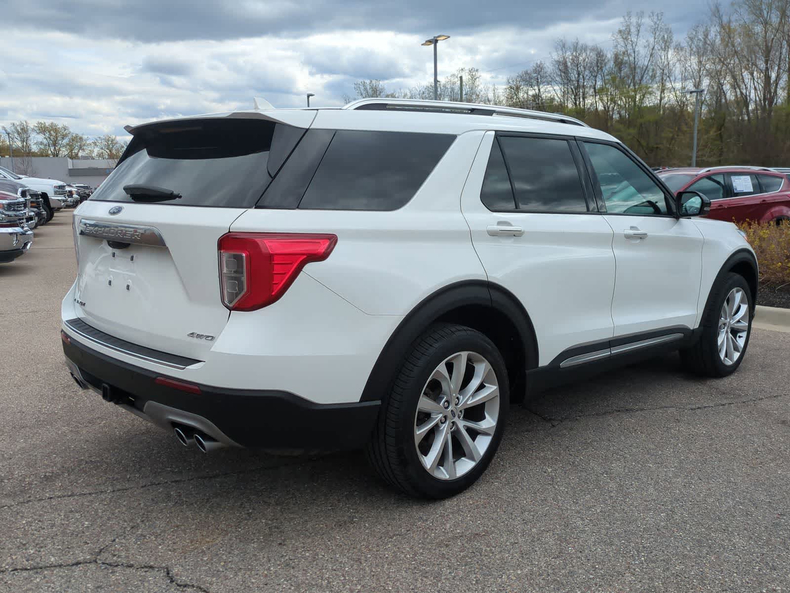 Thumbnail: 2023 Ford Explorer - 8