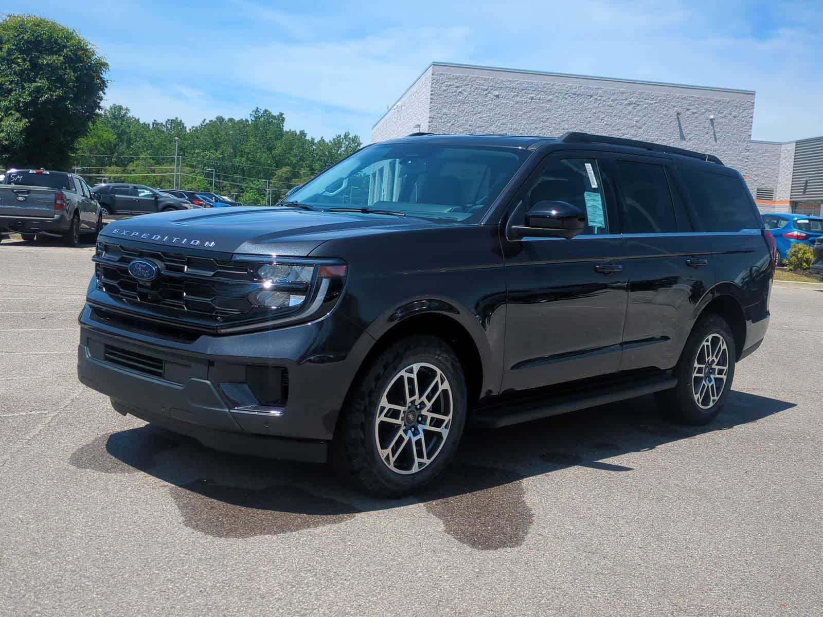 Thumbnail: 2026 Ford Expedition - 4