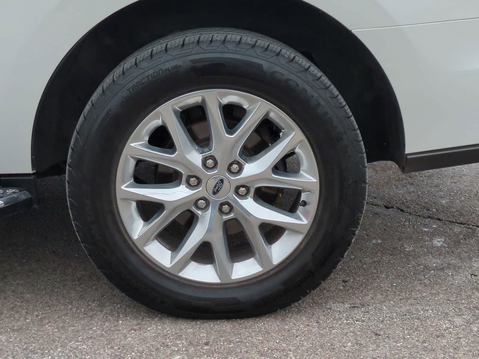 Thumbnail: 2021 Ford Expedition - 14