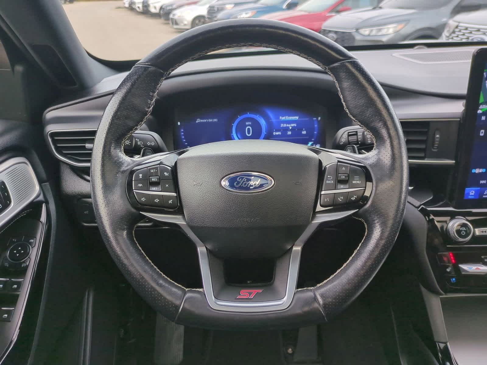 Thumbnail: 2022 Ford Explorer - 26