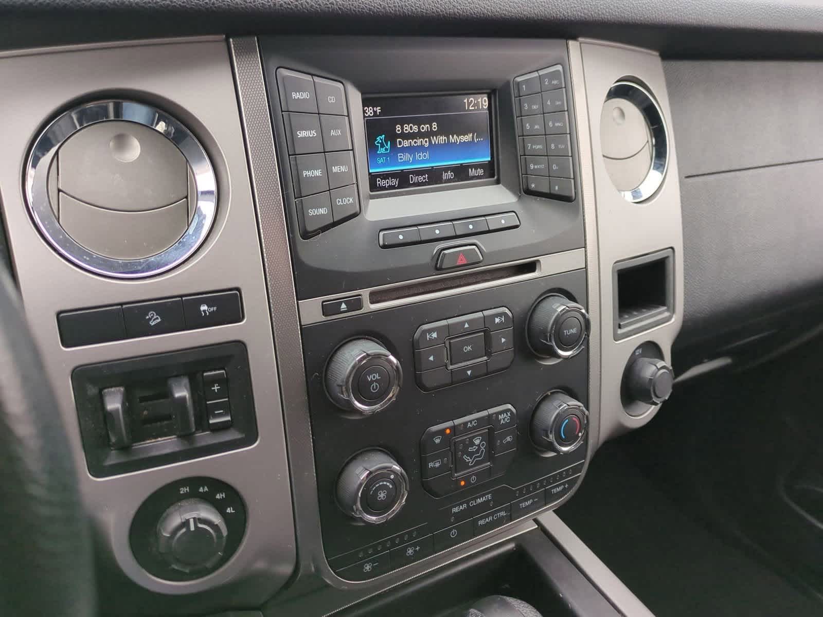 Thumbnail: 2017 Ford Expedition - 28