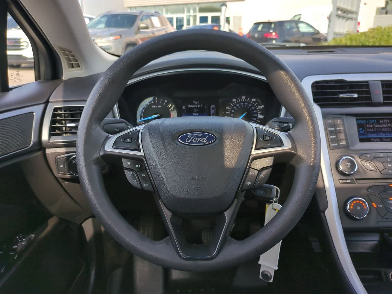 Thumbnail: 2014 Ford Fusion - 24