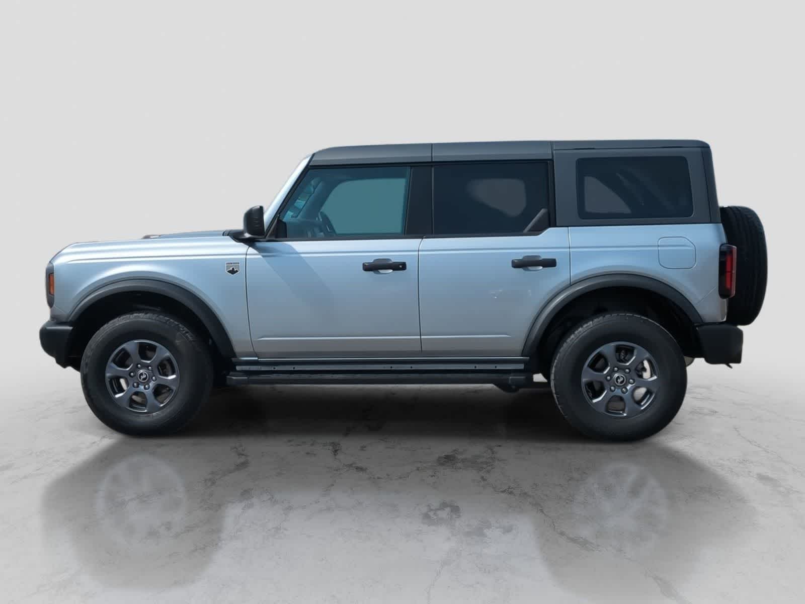 Thumbnail: 2023 Ford Bronco - 5