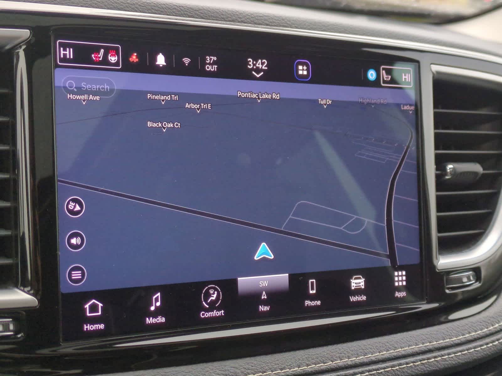 Thumbnail: 2022 Chrysler Pacifica - 32