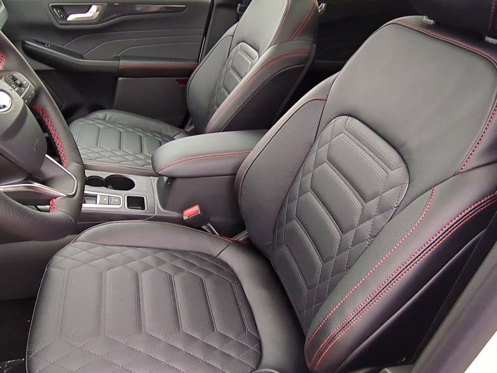 Thumbnail: 2024 Ford Escape - 16