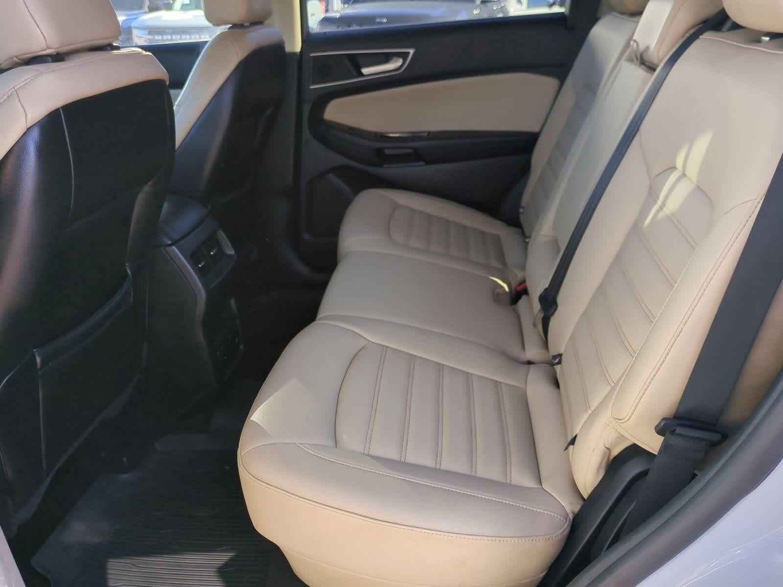 Thumbnail: 2020 Ford Edge - 19