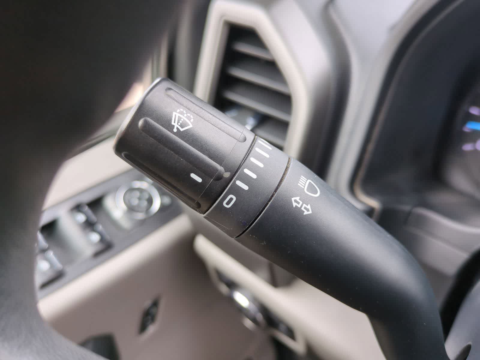 Thumbnail: 2022 Ford Econoline - 25