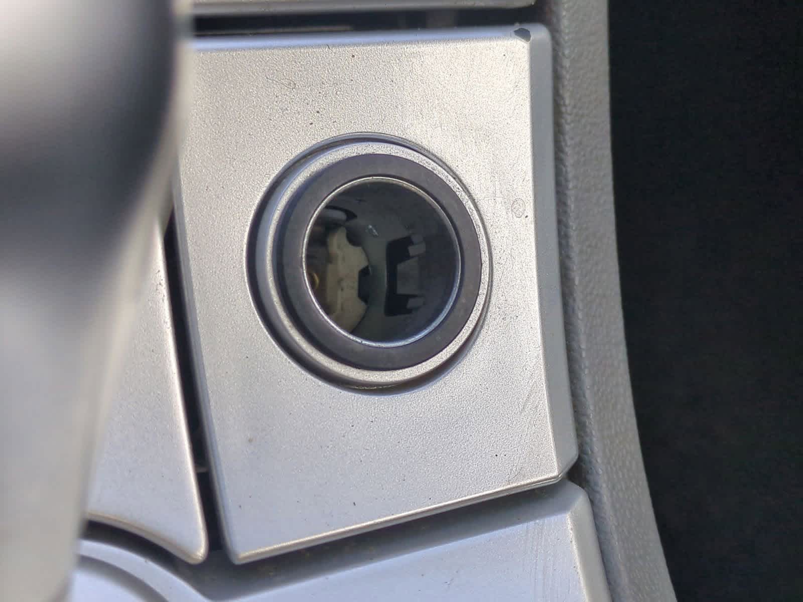 Thumbnail: 2004 Chrysler Crossfire - 27