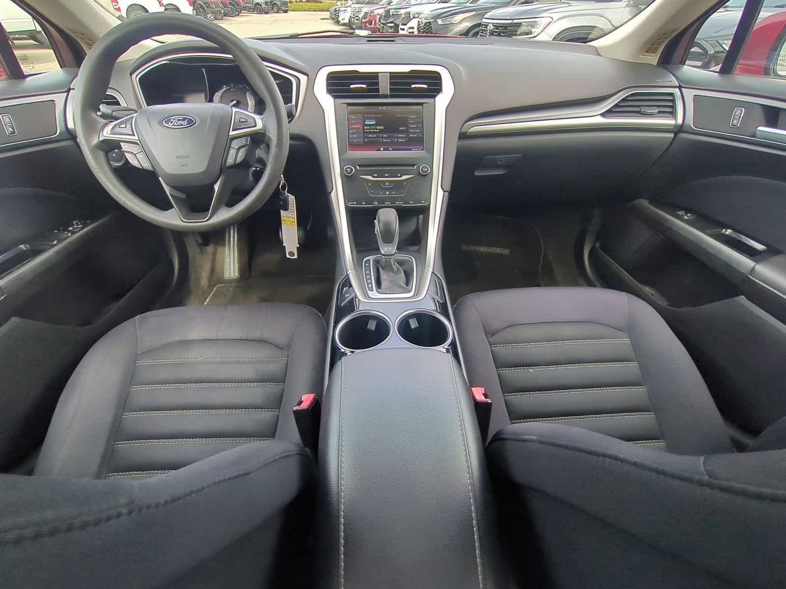 Thumbnail: 2013 Ford Fusion - 14