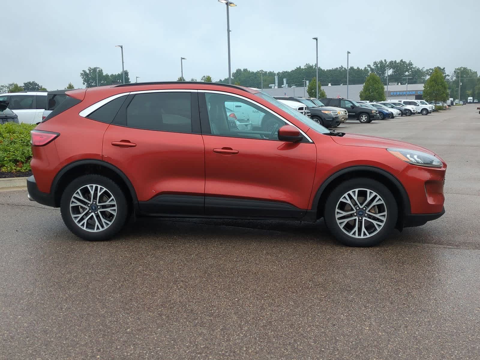 Thumbnail: 2020 Ford Escape - 9