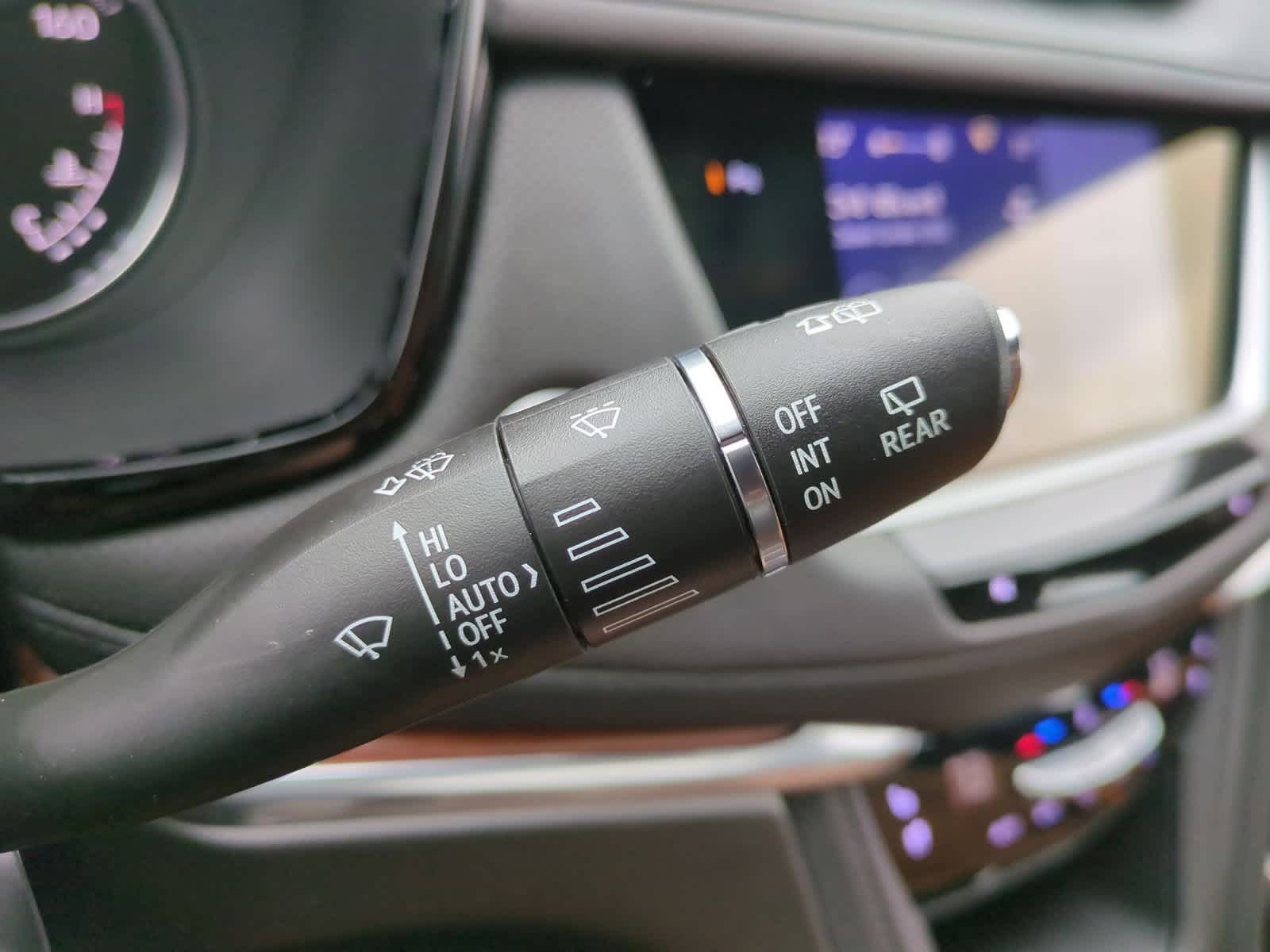 Thumbnail: 2023 Cadillac XT5 - 27