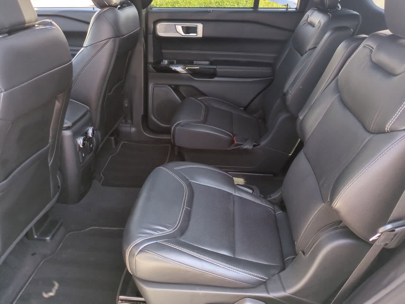 Thumbnail: 2022 Ford Explorer - 20