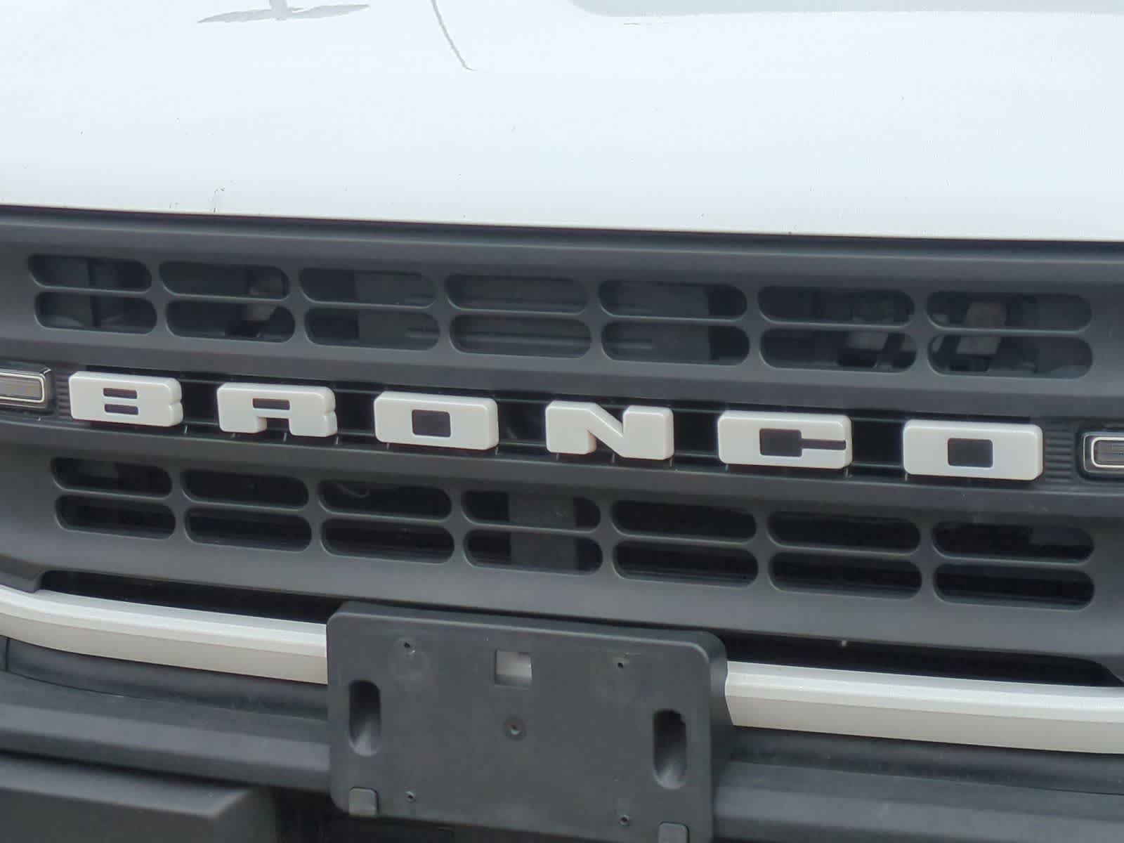 Thumbnail: 2021 Ford Bronco - 12