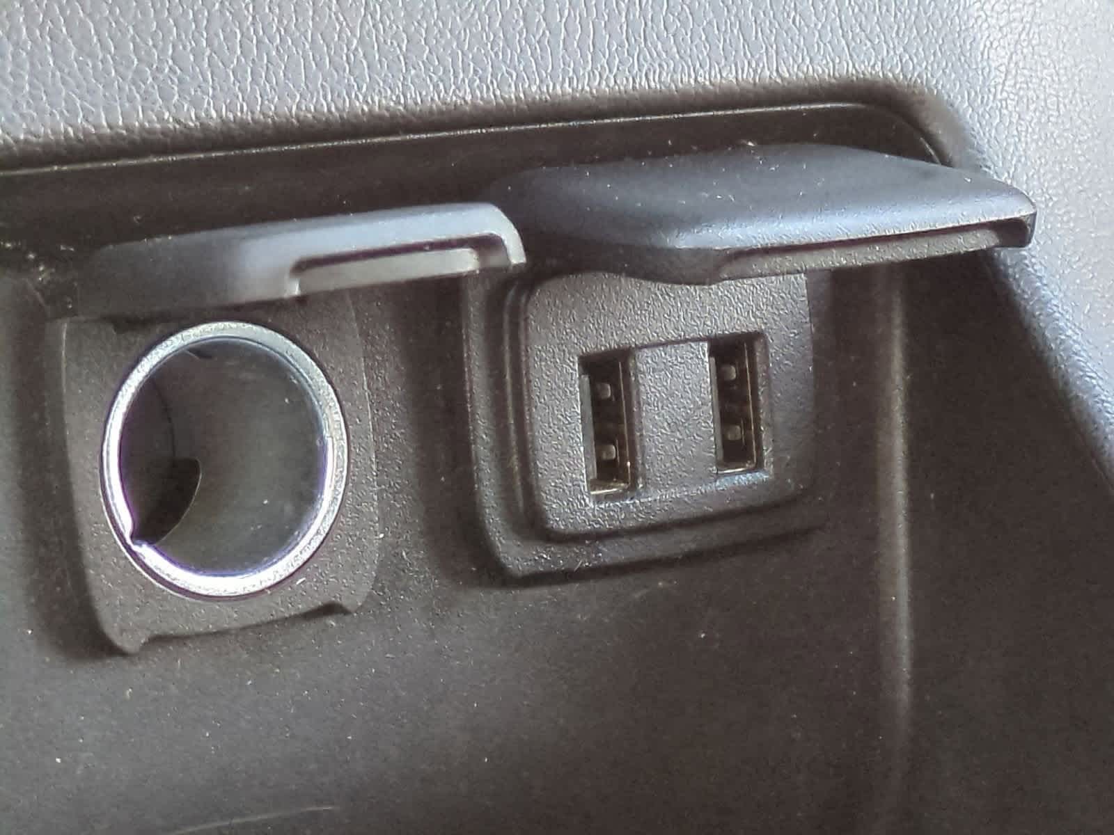 Thumbnail: 2020 GMC Yukon XL - 34