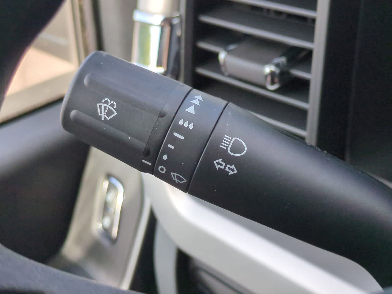 Thumbnail: 2025 Ford Econoline - 22