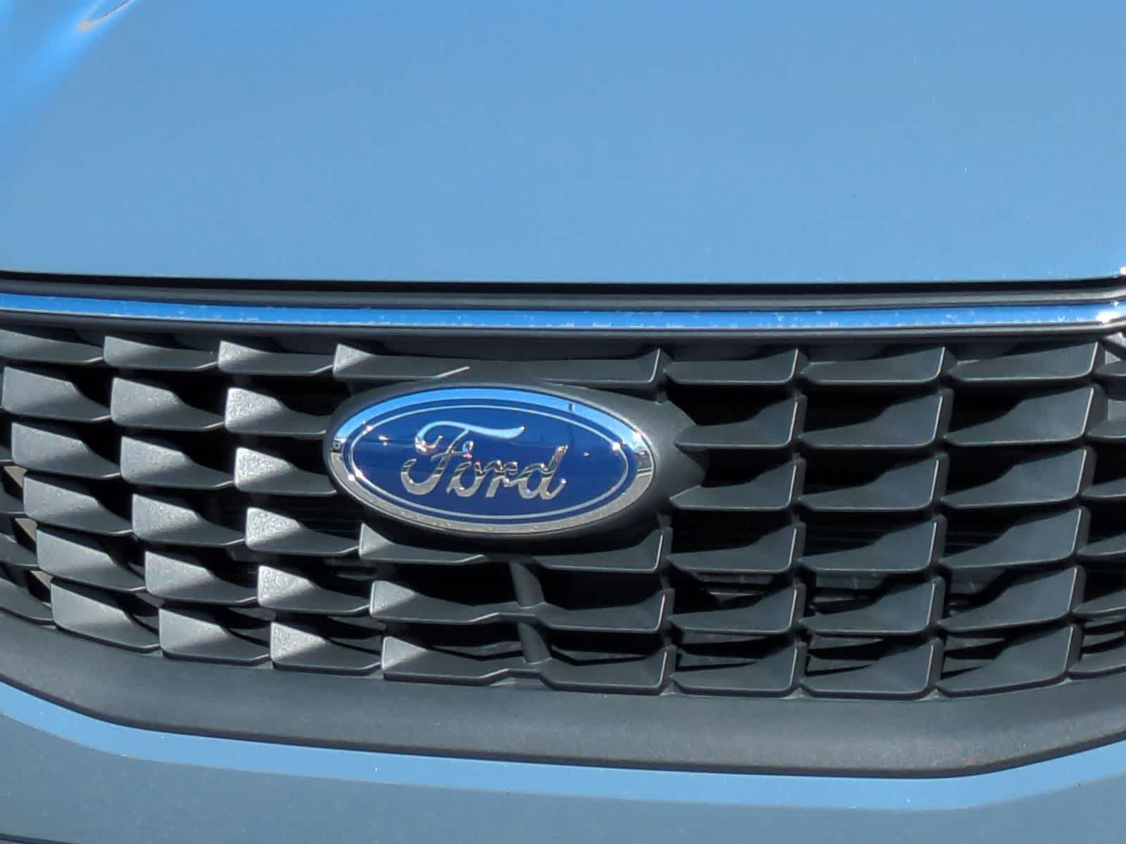 Thumbnail: 2023 Ford Escape - 12