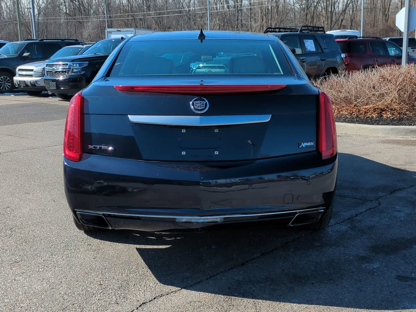 Thumbnail: 2013 Cadillac XTS - 7