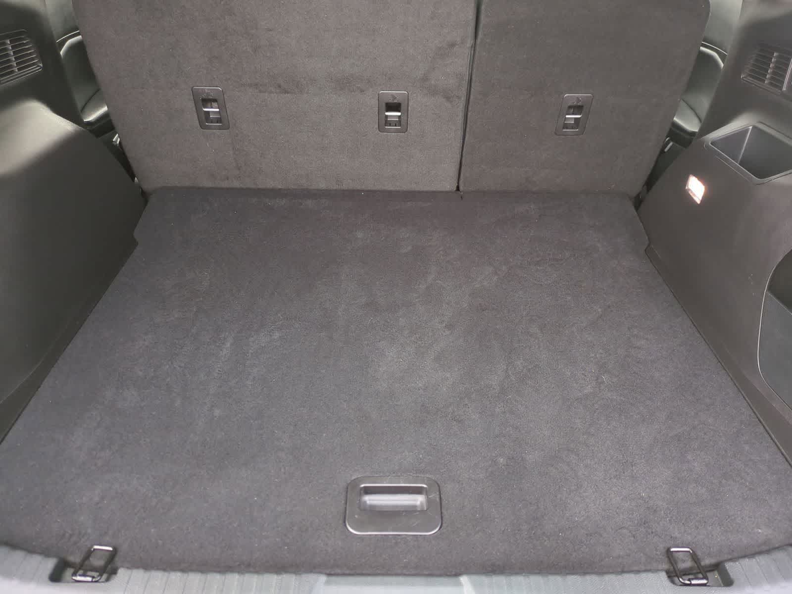 Thumbnail: 2023 Ford Edge - 35