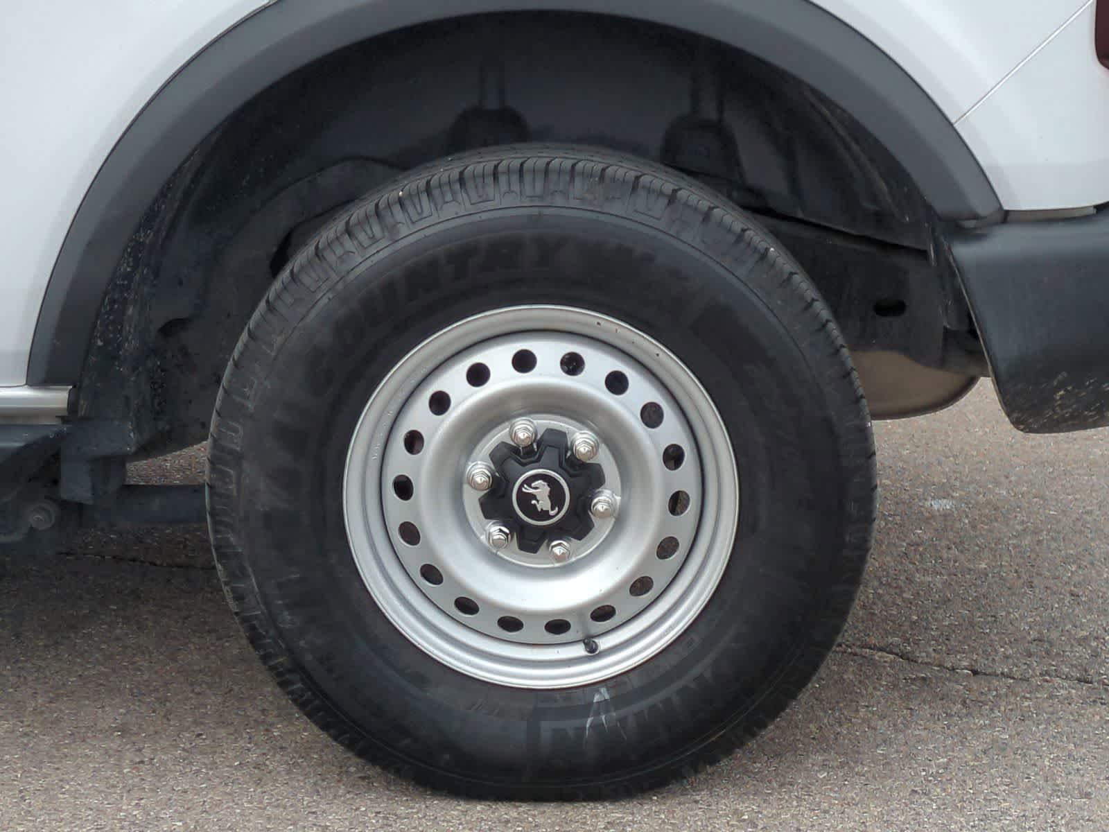 Thumbnail: 2021 Ford Bronco - 14