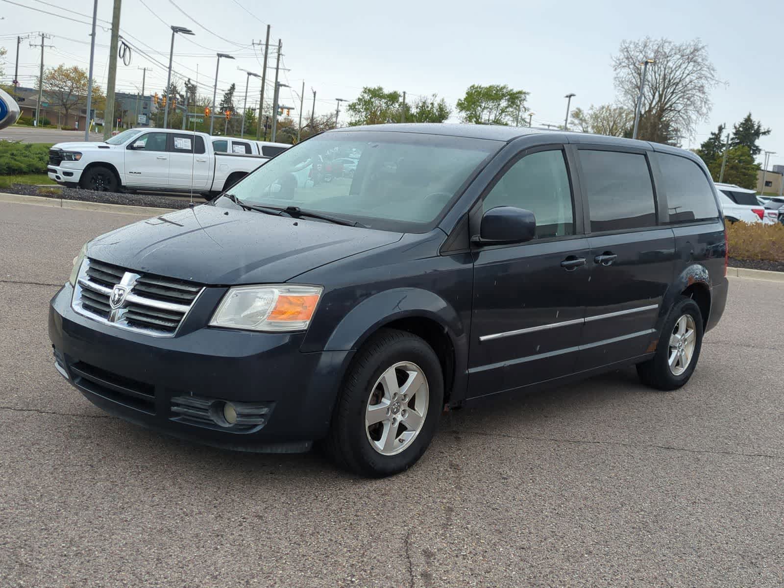 Thumbnail: 2008 Dodge Grand Caravan - 4