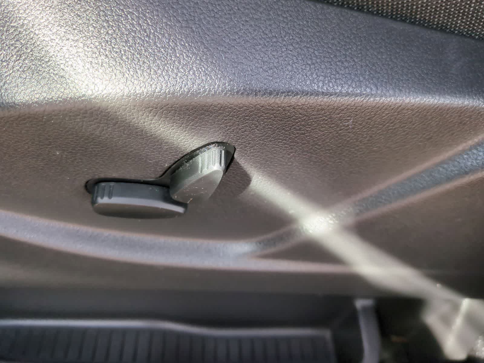 Thumbnail: 2018 Ford Transit Series - 17